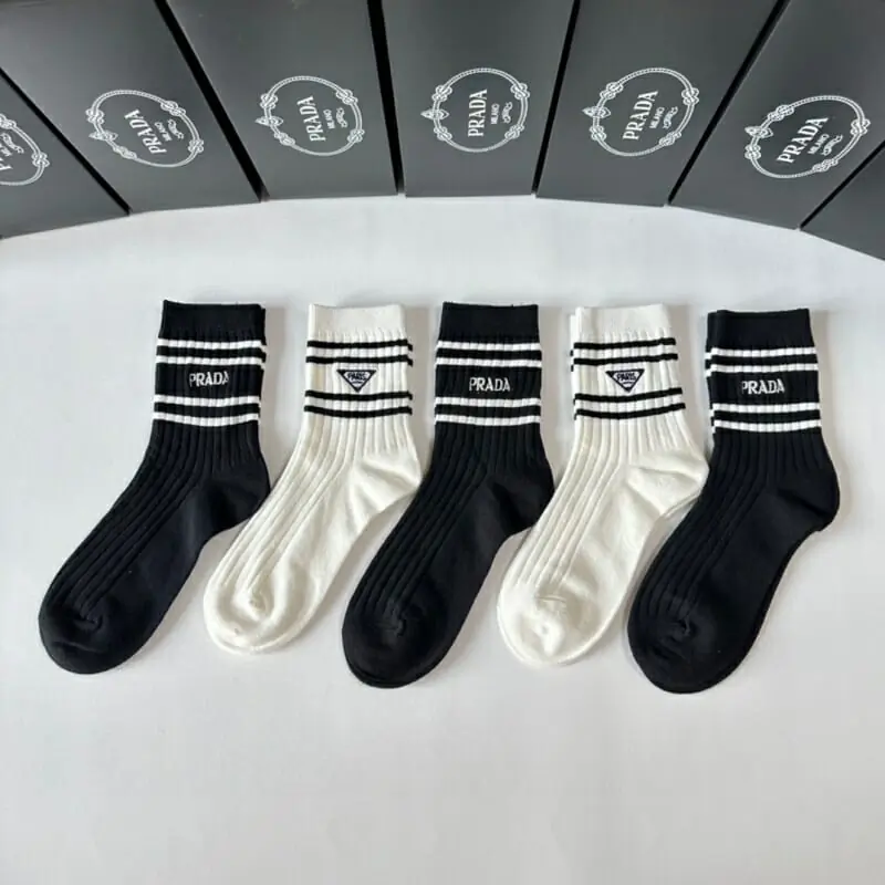 prada chaussettes s_126a7411